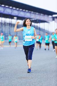 BIB: 53007
                            <button type="button" onclick="openModal(10490275)" class="btn btn-primary btn-sm float-right btn-popup" data-toggle="modal" data-target=".modal-high-quality">
                        <i class="fas fa-shopping-cart"></i> Add to Cart
                    </button>
                                            <button type="button" onclick="isThisMe(10490275, true)" class="btn btn-success btn-sm float-right btn-popup btn-isme hidden" data-toggle="tooltip" data-placement="bottom" title="นี่คือรูปของคุณใช่ไหม คลิกที่นี่เพื่อเอาเข้าอัลบั้ม">
                        <i class="fas fa-plus"></i> Add to album
                    </button>
                    <button type="button" onclick="isThisMe(10490275, false)" class="btn btn-warning btn-sm float-right btn-popup btn-isnotme hidden">
                        <i class="fas fa-ban"></i> Remove from album
                    </button>