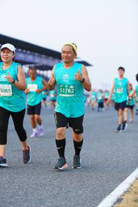 BIB: 51782, 3085
                            <button type="button" onclick="openModal(10485264)" class="btn btn-primary btn-sm float-right btn-popup" data-toggle="modal" data-target=".modal-high-quality">
                        <i class="fas fa-shopping-cart"></i> Add to Cart
                    </button>
                                            <button type="button" onclick="isThisMe(10485264, true)" class="btn btn-success btn-sm float-right btn-popup btn-isme hidden" data-toggle="tooltip" data-placement="bottom" title="นี่คือรูปของคุณใช่ไหม คลิกที่นี่เพื่อเอาเข้าอัลบั้ม">
                        <i class="fas fa-plus"></i> Add to album
                    </button>
                    <button type="button" onclick="isThisMe(10485264, false)" class="btn btn-warning btn-sm float-right btn-popup btn-isnotme hidden">
                        <i class="fas fa-ban"></i> Remove from album
                    </button>