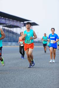 BIB: 1728, 100
                            <button type="button" onclick="openModal(10455706)" class="btn btn-primary btn-sm float-right btn-popup" data-toggle="modal" data-target=".modal-high-quality">
                        <i class="fas fa-shopping-cart"></i> Add to Cart
                    </button>
                                            <button type="button" onclick="isThisMe(10455706, true)" class="btn btn-success btn-sm float-right btn-popup btn-isme hidden" data-toggle="tooltip" data-placement="bottom" title="นี่คือรูปของคุณใช่ไหม คลิกที่นี่เพื่อเอาเข้าอัลบั้ม">
                        <i class="fas fa-plus"></i> Add to album
                    </button>
                    <button type="button" onclick="isThisMe(10455706, false)" class="btn btn-warning btn-sm float-right btn-popup btn-isnotme hidden">
                        <i class="fas fa-ban"></i> Remove from album
                    </button>