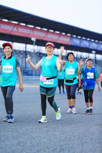 BIB: 52697, 50844, 1610, 148
                            <button type="button" onclick="openModal(10502395)" class="btn btn-primary btn-sm float-right btn-popup" data-toggle="modal" data-target=".modal-high-quality">
                        <i class="fas fa-shopping-cart"></i> Add to Cart
                    </button>
                                            <button type="button" onclick="isThisMe(10502395, true)" class="btn btn-success btn-sm float-right btn-popup btn-isme hidden" data-toggle="tooltip" data-placement="bottom" title="นี่คือรูปของคุณใช่ไหม คลิกที่นี่เพื่อเอาเข้าอัลบั้ม">
                        <i class="fas fa-plus"></i> Add to album
                    </button>
                    <button type="button" onclick="isThisMe(10502395, false)" class="btn btn-warning btn-sm float-right btn-popup btn-isnotme hidden">
                        <i class="fas fa-ban"></i> Remove from album
                    </button>