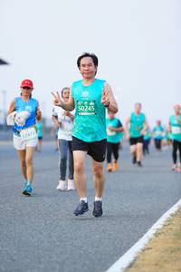 BIB: 50245, 52472
                            <button type="button" onclick="openModal(10463043)" class="btn btn-primary btn-sm float-right btn-popup" data-toggle="modal" data-target=".modal-high-quality">
                        <i class="fas fa-shopping-cart"></i> Add to Cart
                    </button>
                                            <button type="button" onclick="isThisMe(10463043, true)" class="btn btn-success btn-sm float-right btn-popup btn-isme hidden" data-toggle="tooltip" data-placement="bottom" title="นี่คือรูปของคุณใช่ไหม คลิกที่นี่เพื่อเอาเข้าอัลบั้ม">
                        <i class="fas fa-plus"></i> Add to album
                    </button>
                    <button type="button" onclick="isThisMe(10463043, false)" class="btn btn-warning btn-sm float-right btn-popup btn-isnotme hidden">
                        <i class="fas fa-ban"></i> Remove from album
                    </button>