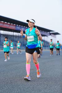 BIB: 52433
                            <button type="button" onclick="openModal(10477881)" class="btn btn-primary btn-sm float-right btn-popup" data-toggle="modal" data-target=".modal-high-quality">
                        <i class="fas fa-shopping-cart"></i> Add to Cart
                    </button>
                                            <button type="button" onclick="isThisMe(10477881, true)" class="btn btn-success btn-sm float-right btn-popup btn-isme hidden" data-toggle="tooltip" data-placement="bottom" title="นี่คือรูปของคุณใช่ไหม คลิกที่นี่เพื่อเอาเข้าอัลบั้ม">
                        <i class="fas fa-plus"></i> Add to album
                    </button>
                    <button type="button" onclick="isThisMe(10477881, false)" class="btn btn-warning btn-sm float-right btn-popup btn-isnotme hidden">
                        <i class="fas fa-ban"></i> Remove from album
                    </button>