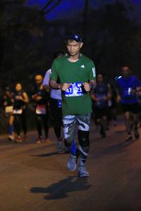 BIB: 41123
                            <button type="button" onclick="openModal(10608450)" class="btn btn-primary btn-sm float-right btn-popup" data-toggle="modal" data-target=".modal-high-quality">
                        <i class="fas fa-shopping-cart"></i> Add to Cart
                    </button>
                                            <button type="button" onclick="isThisMe(10608450, true)" class="btn btn-success btn-sm float-right btn-popup btn-isme hidden" data-toggle="tooltip" data-placement="bottom" title="นี่คือรูปของคุณใช่ไหม คลิกที่นี่เพื่อเอาเข้าอัลบั้ม">
                        <i class="fas fa-plus"></i> Add to album
                    </button>
                    <button type="button" onclick="isThisMe(10608450, false)" class="btn btn-warning btn-sm float-right btn-popup btn-isnotme hidden">
                        <i class="fas fa-ban"></i> Remove from album
                    </button>