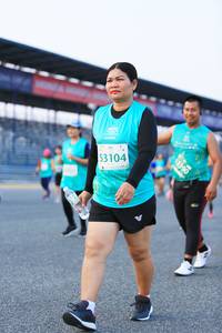 BIB: 3390, 53104
                            <button type="button" onclick="openModal(10490424)" class="btn btn-primary btn-sm float-right btn-popup" data-toggle="modal" data-target=".modal-high-quality">
                        <i class="fas fa-shopping-cart"></i> Add to Cart
                    </button>
                                            <button type="button" onclick="isThisMe(10490424, true)" class="btn btn-success btn-sm float-right btn-popup btn-isme hidden" data-toggle="tooltip" data-placement="bottom" title="นี่คือรูปของคุณใช่ไหม คลิกที่นี่เพื่อเอาเข้าอัลบั้ม">
                        <i class="fas fa-plus"></i> Add to album
                    </button>
                    <button type="button" onclick="isThisMe(10490424, false)" class="btn btn-warning btn-sm float-right btn-popup btn-isnotme hidden">
                        <i class="fas fa-ban"></i> Remove from album
                    </button>