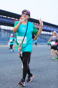 BIB: 532
                            <button type="button" onclick="openModal(10496678)" class="btn btn-primary btn-sm float-right btn-popup" data-toggle="modal" data-target=".modal-high-quality">
                        <i class="fas fa-shopping-cart"></i> Add to Cart
                    </button>
                                            <button type="button" onclick="isThisMe(10496678, true)" class="btn btn-success btn-sm float-right btn-popup btn-isme hidden" data-toggle="tooltip" data-placement="bottom" title="นี่คือรูปของคุณใช่ไหม คลิกที่นี่เพื่อเอาเข้าอัลบั้ม">
                        <i class="fas fa-plus"></i> Add to album
                    </button>
                    <button type="button" onclick="isThisMe(10496678, false)" class="btn btn-warning btn-sm float-right btn-popup btn-isnotme hidden">
                        <i class="fas fa-ban"></i> Remove from album
                    </button>