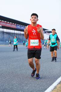 BIB: 2019, 52652
                            <button type="button" onclick="openModal(10489966)" class="btn btn-primary btn-sm float-right btn-popup" data-toggle="modal" data-target=".modal-high-quality">
                        <i class="fas fa-shopping-cart"></i> Add to Cart
                    </button>
                                            <button type="button" onclick="isThisMe(10489966, true)" class="btn btn-success btn-sm float-right btn-popup btn-isme hidden" data-toggle="tooltip" data-placement="bottom" title="นี่คือรูปของคุณใช่ไหม คลิกที่นี่เพื่อเอาเข้าอัลบั้ม">
                        <i class="fas fa-plus"></i> Add to album
                    </button>
                    <button type="button" onclick="isThisMe(10489966, false)" class="btn btn-warning btn-sm float-right btn-popup btn-isnotme hidden">
                        <i class="fas fa-ban"></i> Remove from album
                    </button>