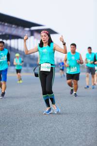 BIB: 50648
                            <button type="button" onclick="openModal(10462037)" class="btn btn-primary btn-sm float-right btn-popup" data-toggle="modal" data-target=".modal-high-quality">
                        <i class="fas fa-shopping-cart"></i> Add to Cart
                    </button>
                                            <button type="button" onclick="isThisMe(10462037, true)" class="btn btn-success btn-sm float-right btn-popup btn-isme hidden" data-toggle="tooltip" data-placement="bottom" title="นี่คือรูปของคุณใช่ไหม คลิกที่นี่เพื่อเอาเข้าอัลบั้ม">
                        <i class="fas fa-plus"></i> Add to album
                    </button>
                    <button type="button" onclick="isThisMe(10462037, false)" class="btn btn-warning btn-sm float-right btn-popup btn-isnotme hidden">
                        <i class="fas fa-ban"></i> Remove from album
                    </button>