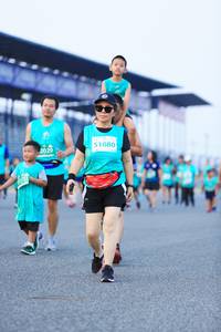 BIB: 51080, 2029
                            <button type="button" onclick="openModal(10496936)" class="btn btn-primary btn-sm float-right btn-popup" data-toggle="modal" data-target=".modal-high-quality">
                        <i class="fas fa-shopping-cart"></i> Add to Cart
                    </button>
                                            <button type="button" onclick="isThisMe(10496936, true)" class="btn btn-success btn-sm float-right btn-popup btn-isme hidden" data-toggle="tooltip" data-placement="bottom" title="นี่คือรูปของคุณใช่ไหม คลิกที่นี่เพื่อเอาเข้าอัลบั้ม">
                        <i class="fas fa-plus"></i> Add to album
                    </button>
                    <button type="button" onclick="isThisMe(10496936, false)" class="btn btn-warning btn-sm float-right btn-popup btn-isnotme hidden">
                        <i class="fas fa-ban"></i> Remove from album
                    </button>