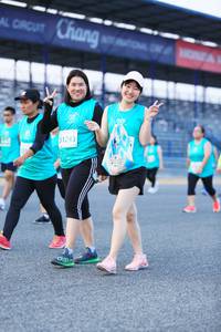 BIB: 1243
                            <button type="button" onclick="openModal(10498746)" class="btn btn-primary btn-sm float-right btn-popup" data-toggle="modal" data-target=".modal-high-quality">
                        <i class="fas fa-shopping-cart"></i> Add to Cart
                    </button>
                                            <button type="button" onclick="isThisMe(10498746, true)" class="btn btn-success btn-sm float-right btn-popup btn-isme hidden" data-toggle="tooltip" data-placement="bottom" title="นี่คือรูปของคุณใช่ไหม คลิกที่นี่เพื่อเอาเข้าอัลบั้ม">
                        <i class="fas fa-plus"></i> Add to album
                    </button>
                    <button type="button" onclick="isThisMe(10498746, false)" class="btn btn-warning btn-sm float-right btn-popup btn-isnotme hidden">
                        <i class="fas fa-ban"></i> Remove from album
                    </button>