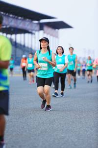 BIB: 2498
                            <button type="button" onclick="openModal(10490058)" class="btn btn-primary btn-sm float-right btn-popup" data-toggle="modal" data-target=".modal-high-quality">
                        <i class="fas fa-shopping-cart"></i> Add to Cart
                    </button>
                                            <button type="button" onclick="isThisMe(10490058, true)" class="btn btn-success btn-sm float-right btn-popup btn-isme hidden" data-toggle="tooltip" data-placement="bottom" title="นี่คือรูปของคุณใช่ไหม คลิกที่นี่เพื่อเอาเข้าอัลบั้ม">
                        <i class="fas fa-plus"></i> Add to album
                    </button>
                    <button type="button" onclick="isThisMe(10490058, false)" class="btn btn-warning btn-sm float-right btn-popup btn-isnotme hidden">
                        <i class="fas fa-ban"></i> Remove from album
                    </button>