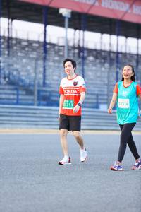 BIB: 53316, 51713
                            <button type="button" onclick="openModal(10477393)" class="btn btn-primary btn-sm float-right btn-popup" data-toggle="modal" data-target=".modal-high-quality">
                        <i class="fas fa-shopping-cart"></i> Add to Cart
                    </button>
                                            <button type="button" onclick="isThisMe(10477393, true)" class="btn btn-success btn-sm float-right btn-popup btn-isme hidden" data-toggle="tooltip" data-placement="bottom" title="นี่คือรูปของคุณใช่ไหม คลิกที่นี่เพื่อเอาเข้าอัลบั้ม">
                        <i class="fas fa-plus"></i> Add to album
                    </button>
                    <button type="button" onclick="isThisMe(10477393, false)" class="btn btn-warning btn-sm float-right btn-popup btn-isnotme hidden">
                        <i class="fas fa-ban"></i> Remove from album
                    </button>