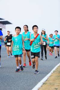 BIB: 51760, 51659, 50002
                            <button type="button" onclick="openModal(10464712)" class="btn btn-primary btn-sm float-right btn-popup" data-toggle="modal" data-target=".modal-high-quality">
                        <i class="fas fa-shopping-cart"></i> Add to Cart
                    </button>
                                            <button type="button" onclick="isThisMe(10464712, true)" class="btn btn-success btn-sm float-right btn-popup btn-isme hidden" data-toggle="tooltip" data-placement="bottom" title="นี่คือรูปของคุณใช่ไหม คลิกที่นี่เพื่อเอาเข้าอัลบั้ม">
                        <i class="fas fa-plus"></i> Add to album
                    </button>
                    <button type="button" onclick="isThisMe(10464712, false)" class="btn btn-warning btn-sm float-right btn-popup btn-isnotme hidden">
                        <i class="fas fa-ban"></i> Remove from album
                    </button>