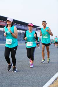 BIB: 51901, 2802, 52748
                            <button type="button" onclick="openModal(10475584)" class="btn btn-primary btn-sm float-right btn-popup" data-toggle="modal" data-target=".modal-high-quality">
                        <i class="fas fa-shopping-cart"></i> Add to Cart
                    </button>
                                            <button type="button" onclick="isThisMe(10475584, true)" class="btn btn-success btn-sm float-right btn-popup btn-isme hidden" data-toggle="tooltip" data-placement="bottom" title="นี่คือรูปของคุณใช่ไหม คลิกที่นี่เพื่อเอาเข้าอัลบั้ม">
                        <i class="fas fa-plus"></i> Add to album
                    </button>
                    <button type="button" onclick="isThisMe(10475584, false)" class="btn btn-warning btn-sm float-right btn-popup btn-isnotme hidden">
                        <i class="fas fa-ban"></i> Remove from album
                    </button>