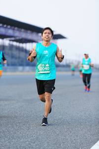 BIB: 50040
                            <button type="button" onclick="openModal(10471717)" class="btn btn-primary btn-sm float-right btn-popup" data-toggle="modal" data-target=".modal-high-quality">
                        <i class="fas fa-shopping-cart"></i> Add to Cart
                    </button>
                                            <button type="button" onclick="isThisMe(10471717, true)" class="btn btn-success btn-sm float-right btn-popup btn-isme hidden" data-toggle="tooltip" data-placement="bottom" title="นี่คือรูปของคุณใช่ไหม คลิกที่นี่เพื่อเอาเข้าอัลบั้ม">
                        <i class="fas fa-plus"></i> Add to album
                    </button>
                    <button type="button" onclick="isThisMe(10471717, false)" class="btn btn-warning btn-sm float-right btn-popup btn-isnotme hidden">
                        <i class="fas fa-ban"></i> Remove from album
                    </button>