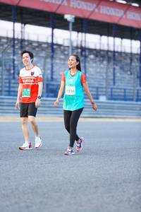 BIB: 1713, 53316
                            <button type="button" onclick="openModal(10477414)" class="btn btn-primary btn-sm float-right btn-popup" data-toggle="modal" data-target=".modal-high-quality">
                        <i class="fas fa-shopping-cart"></i> Add to Cart
                    </button>
                                            <button type="button" onclick="isThisMe(10477414, true)" class="btn btn-success btn-sm float-right btn-popup btn-isme hidden" data-toggle="tooltip" data-placement="bottom" title="นี่คือรูปของคุณใช่ไหม คลิกที่นี่เพื่อเอาเข้าอัลบั้ม">
                        <i class="fas fa-plus"></i> Add to album
                    </button>
                    <button type="button" onclick="isThisMe(10477414, false)" class="btn btn-warning btn-sm float-right btn-popup btn-isnotme hidden">
                        <i class="fas fa-ban"></i> Remove from album
                    </button>