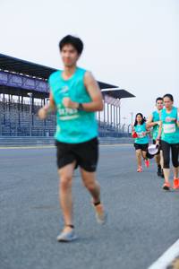 BIB: 
                            <button type="button" onclick="openModal(10451987)" class="btn btn-primary btn-sm float-right btn-popup" data-toggle="modal" data-target=".modal-high-quality">
                        <i class="fas fa-shopping-cart"></i> Add to Cart
                    </button>
                                            <button type="button" onclick="isThisMe(10451987, true)" class="btn btn-success btn-sm float-right btn-popup btn-isme hidden" data-toggle="tooltip" data-placement="bottom" title="นี่คือรูปของคุณใช่ไหม คลิกที่นี่เพื่อเอาเข้าอัลบั้ม">
                        <i class="fas fa-plus"></i> Add to album
                    </button>
                    <button type="button" onclick="isThisMe(10451987, false)" class="btn btn-warning btn-sm float-right btn-popup btn-isnotme hidden">
                        <i class="fas fa-ban"></i> Remove from album
                    </button>