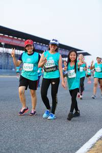 BIB: 52757, 52294, 52227
                            <button type="button" onclick="openModal(10485493)" class="btn btn-primary btn-sm float-right btn-popup" data-toggle="modal" data-target=".modal-high-quality">
                        <i class="fas fa-shopping-cart"></i> Add to Cart
                    </button>
                                            <button type="button" onclick="isThisMe(10485493, true)" class="btn btn-success btn-sm float-right btn-popup btn-isme hidden" data-toggle="tooltip" data-placement="bottom" title="นี่คือรูปของคุณใช่ไหม คลิกที่นี่เพื่อเอาเข้าอัลบั้ม">
                        <i class="fas fa-plus"></i> Add to album
                    </button>
                    <button type="button" onclick="isThisMe(10485493, false)" class="btn btn-warning btn-sm float-right btn-popup btn-isnotme hidden">
                        <i class="fas fa-ban"></i> Remove from album
                    </button>