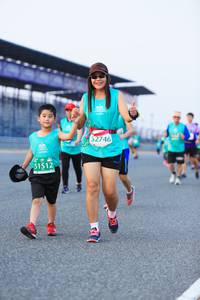 BIB: 52746, 51512
                            <button type="button" onclick="openModal(10489499)" class="btn btn-primary btn-sm float-right btn-popup" data-toggle="modal" data-target=".modal-high-quality">
                        <i class="fas fa-shopping-cart"></i> Add to Cart
                    </button>
                                            <button type="button" onclick="isThisMe(10489499, true)" class="btn btn-success btn-sm float-right btn-popup btn-isme hidden" data-toggle="tooltip" data-placement="bottom" title="นี่คือรูปของคุณใช่ไหม คลิกที่นี่เพื่อเอาเข้าอัลบั้ม">
                        <i class="fas fa-plus"></i> Add to album
                    </button>
                    <button type="button" onclick="isThisMe(10489499, false)" class="btn btn-warning btn-sm float-right btn-popup btn-isnotme hidden">
                        <i class="fas fa-ban"></i> Remove from album
                    </button>