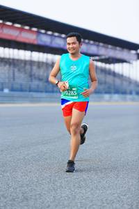 BIB: 0285
                            <button type="button" onclick="openModal(10449445)" class="btn btn-primary btn-sm float-right btn-popup" data-toggle="modal" data-target=".modal-high-quality">
                        <i class="fas fa-shopping-cart"></i> Add to Cart
                    </button>
                                            <button type="button" onclick="isThisMe(10449445, true)" class="btn btn-success btn-sm float-right btn-popup btn-isme hidden" data-toggle="tooltip" data-placement="bottom" title="นี่คือรูปของคุณใช่ไหม คลิกที่นี่เพื่อเอาเข้าอัลบั้ม">
                        <i class="fas fa-plus"></i> Add to album
                    </button>
                    <button type="button" onclick="isThisMe(10449445, false)" class="btn btn-warning btn-sm float-right btn-popup btn-isnotme hidden">
                        <i class="fas fa-ban"></i> Remove from album
                    </button>