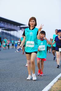 BIB: 50984, 52281
                            <button type="button" onclick="openModal(10491252)" class="btn btn-primary btn-sm float-right btn-popup" data-toggle="modal" data-target=".modal-high-quality">
                        <i class="fas fa-shopping-cart"></i> Add to Cart
                    </button>
                                            <button type="button" onclick="isThisMe(10491252, true)" class="btn btn-success btn-sm float-right btn-popup btn-isme hidden" data-toggle="tooltip" data-placement="bottom" title="นี่คือรูปของคุณใช่ไหม คลิกที่นี่เพื่อเอาเข้าอัลบั้ม">
                        <i class="fas fa-plus"></i> Add to album
                    </button>
                    <button type="button" onclick="isThisMe(10491252, false)" class="btn btn-warning btn-sm float-right btn-popup btn-isnotme hidden">
                        <i class="fas fa-ban"></i> Remove from album
                    </button>