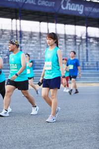 BIB: 2484, 51994
                            <button type="button" onclick="openModal(10490112)" class="btn btn-primary btn-sm float-right btn-popup" data-toggle="modal" data-target=".modal-high-quality">
                        <i class="fas fa-shopping-cart"></i> Add to Cart
                    </button>
                                            <button type="button" onclick="isThisMe(10490112, true)" class="btn btn-success btn-sm float-right btn-popup btn-isme hidden" data-toggle="tooltip" data-placement="bottom" title="นี่คือรูปของคุณใช่ไหม คลิกที่นี่เพื่อเอาเข้าอัลบั้ม">
                        <i class="fas fa-plus"></i> Add to album
                    </button>
                    <button type="button" onclick="isThisMe(10490112, false)" class="btn btn-warning btn-sm float-right btn-popup btn-isnotme hidden">
                        <i class="fas fa-ban"></i> Remove from album
                    </button>