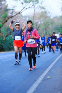 BIB: 43099, 46296
                            <button type="button" onclick="openModal(12140575)" class="btn btn-primary btn-sm float-right btn-popup" data-toggle="modal" data-target=".modal-high-quality">
                        <i class="fas fa-shopping-cart"></i> Add to Cart
                    </button>
                                            <button type="button" onclick="isThisMe(12140575, true)" class="btn btn-success btn-sm float-right btn-popup btn-isme hidden" data-toggle="tooltip" data-placement="bottom" title="นี่คือรูปของคุณใช่ไหม คลิกที่นี่เพื่อเอาเข้าอัลบั้ม">
                        <i class="fas fa-plus"></i> Add to album
                    </button>
                    <button type="button" onclick="isThisMe(12140575, false)" class="btn btn-warning btn-sm float-right btn-popup btn-isnotme hidden">
                        <i class="fas fa-ban"></i> Remove from album
                    </button>