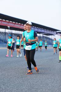 BIB: 45258
                            <button type="button" onclick="openModal(10485859)" class="btn btn-primary btn-sm float-right btn-popup" data-toggle="modal" data-target=".modal-high-quality">
                        <i class="fas fa-shopping-cart"></i> Add to Cart
                    </button>
                                            <button type="button" onclick="isThisMe(10485859, true)" class="btn btn-success btn-sm float-right btn-popup btn-isme hidden" data-toggle="tooltip" data-placement="bottom" title="นี่คือรูปของคุณใช่ไหม คลิกที่นี่เพื่อเอาเข้าอัลบั้ม">
                        <i class="fas fa-plus"></i> Add to album
                    </button>
                    <button type="button" onclick="isThisMe(10485859, false)" class="btn btn-warning btn-sm float-right btn-popup btn-isnotme hidden">
                        <i class="fas fa-ban"></i> Remove from album
                    </button>