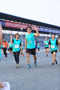 BIB: 51932, 52387, 1014
                            <button type="button" onclick="openModal(10490131)" class="btn btn-primary btn-sm float-right btn-popup" data-toggle="modal" data-target=".modal-high-quality">
                        <i class="fas fa-shopping-cart"></i> Add to Cart
                    </button>
                                            <button type="button" onclick="isThisMe(10490131, true)" class="btn btn-success btn-sm float-right btn-popup btn-isme hidden" data-toggle="tooltip" data-placement="bottom" title="นี่คือรูปของคุณใช่ไหม คลิกที่นี่เพื่อเอาเข้าอัลบั้ม">
                        <i class="fas fa-plus"></i> Add to album
                    </button>
                    <button type="button" onclick="isThisMe(10490131, false)" class="btn btn-warning btn-sm float-right btn-popup btn-isnotme hidden">
                        <i class="fas fa-ban"></i> Remove from album
                    </button>