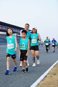 BIB: 52508, 52218, 1506
                            <button type="button" onclick="openModal(10453175)" class="btn btn-primary btn-sm float-right btn-popup" data-toggle="modal" data-target=".modal-high-quality">
                        <i class="fas fa-shopping-cart"></i> Add to Cart
                    </button>
                                            <button type="button" onclick="isThisMe(10453175, true)" class="btn btn-success btn-sm float-right btn-popup btn-isme hidden" data-toggle="tooltip" data-placement="bottom" title="นี่คือรูปของคุณใช่ไหม คลิกที่นี่เพื่อเอาเข้าอัลบั้ม">
                        <i class="fas fa-plus"></i> Add to album
                    </button>
                    <button type="button" onclick="isThisMe(10453175, false)" class="btn btn-warning btn-sm float-right btn-popup btn-isnotme hidden">
                        <i class="fas fa-ban"></i> Remove from album
                    </button>