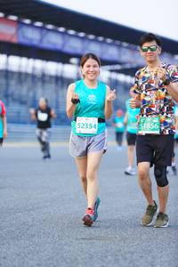 BIB: 52354, 51856
                            <button type="button" onclick="openModal(10491538)" class="btn btn-primary btn-sm float-right btn-popup" data-toggle="modal" data-target=".modal-high-quality">
                        <i class="fas fa-shopping-cart"></i> Add to Cart
                    </button>
                                            <button type="button" onclick="isThisMe(10491538, true)" class="btn btn-success btn-sm float-right btn-popup btn-isme hidden" data-toggle="tooltip" data-placement="bottom" title="นี่คือรูปของคุณใช่ไหม คลิกที่นี่เพื่อเอาเข้าอัลบั้ม">
                        <i class="fas fa-plus"></i> Add to album
                    </button>
                    <button type="button" onclick="isThisMe(10491538, false)" class="btn btn-warning btn-sm float-right btn-popup btn-isnotme hidden">
                        <i class="fas fa-ban"></i> Remove from album
                    </button>