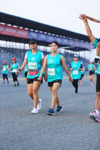 BIB: 52968, 2969
                            <button type="button" onclick="openModal(10490404)" class="btn btn-primary btn-sm float-right btn-popup" data-toggle="modal" data-target=".modal-high-quality">
                        <i class="fas fa-shopping-cart"></i> Add to Cart
                    </button>
                                            <button type="button" onclick="isThisMe(10490404, true)" class="btn btn-success btn-sm float-right btn-popup btn-isme hidden" data-toggle="tooltip" data-placement="bottom" title="นี่คือรูปของคุณใช่ไหม คลิกที่นี่เพื่อเอาเข้าอัลบั้ม">
                        <i class="fas fa-plus"></i> Add to album
                    </button>
                    <button type="button" onclick="isThisMe(10490404, false)" class="btn btn-warning btn-sm float-right btn-popup btn-isnotme hidden">
                        <i class="fas fa-ban"></i> Remove from album
                    </button>