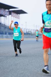 BIB: 2349
                            <button type="button" onclick="openModal(10460592)" class="btn btn-primary btn-sm float-right btn-popup" data-toggle="modal" data-target=".modal-high-quality">
                        <i class="fas fa-shopping-cart"></i> Add to Cart
                    </button>
                                            <button type="button" onclick="isThisMe(10460592, true)" class="btn btn-success btn-sm float-right btn-popup btn-isme hidden" data-toggle="tooltip" data-placement="bottom" title="นี่คือรูปของคุณใช่ไหม คลิกที่นี่เพื่อเอาเข้าอัลบั้ม">
                        <i class="fas fa-plus"></i> Add to album
                    </button>
                    <button type="button" onclick="isThisMe(10460592, false)" class="btn btn-warning btn-sm float-right btn-popup btn-isnotme hidden">
                        <i class="fas fa-ban"></i> Remove from album
                    </button>