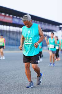 BIB: 50422
                            <button type="button" onclick="openModal(10486173)" class="btn btn-primary btn-sm float-right btn-popup" data-toggle="modal" data-target=".modal-high-quality">
                        <i class="fas fa-shopping-cart"></i> Add to Cart
                    </button>
                                            <button type="button" onclick="isThisMe(10486173, true)" class="btn btn-success btn-sm float-right btn-popup btn-isme hidden" data-toggle="tooltip" data-placement="bottom" title="นี่คือรูปของคุณใช่ไหม คลิกที่นี่เพื่อเอาเข้าอัลบั้ม">
                        <i class="fas fa-plus"></i> Add to album
                    </button>
                    <button type="button" onclick="isThisMe(10486173, false)" class="btn btn-warning btn-sm float-right btn-popup btn-isnotme hidden">
                        <i class="fas fa-ban"></i> Remove from album
                    </button>