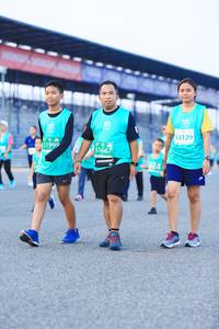 BIB: 53129, 51999, 51667
                            <button type="button" onclick="openModal(10498163)" class="btn btn-primary btn-sm float-right btn-popup" data-toggle="modal" data-target=".modal-high-quality">
                        <i class="fas fa-shopping-cart"></i> Add to Cart
                    </button>
                                            <button type="button" onclick="isThisMe(10498163, true)" class="btn btn-success btn-sm float-right btn-popup btn-isme hidden" data-toggle="tooltip" data-placement="bottom" title="นี่คือรูปของคุณใช่ไหม คลิกที่นี่เพื่อเอาเข้าอัลบั้ม">
                        <i class="fas fa-plus"></i> Add to album
                    </button>
                    <button type="button" onclick="isThisMe(10498163, false)" class="btn btn-warning btn-sm float-right btn-popup btn-isnotme hidden">
                        <i class="fas fa-ban"></i> Remove from album
                    </button>