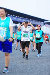 BIB: 52035, 50870
                            <button type="button" onclick="openModal(10495447)" class="btn btn-primary btn-sm float-right btn-popup" data-toggle="modal" data-target=".modal-high-quality">
                        <i class="fas fa-shopping-cart"></i> Add to Cart
                    </button>
                                            <button type="button" onclick="isThisMe(10495447, true)" class="btn btn-success btn-sm float-right btn-popup btn-isme hidden" data-toggle="tooltip" data-placement="bottom" title="นี่คือรูปของคุณใช่ไหม คลิกที่นี่เพื่อเอาเข้าอัลบั้ม">
                        <i class="fas fa-plus"></i> Add to album
                    </button>
                    <button type="button" onclick="isThisMe(10495447, false)" class="btn btn-warning btn-sm float-right btn-popup btn-isnotme hidden">
                        <i class="fas fa-ban"></i> Remove from album
                    </button>