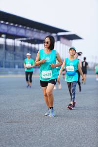 BIB: 2404, 2478
                            <button type="button" onclick="openModal(10476392)" class="btn btn-primary btn-sm float-right btn-popup" data-toggle="modal" data-target=".modal-high-quality">
                        <i class="fas fa-shopping-cart"></i> Add to Cart
                    </button>
                                            <button type="button" onclick="isThisMe(10476392, true)" class="btn btn-success btn-sm float-right btn-popup btn-isme hidden" data-toggle="tooltip" data-placement="bottom" title="นี่คือรูปของคุณใช่ไหม คลิกที่นี่เพื่อเอาเข้าอัลบั้ม">
                        <i class="fas fa-plus"></i> Add to album
                    </button>
                    <button type="button" onclick="isThisMe(10476392, false)" class="btn btn-warning btn-sm float-right btn-popup btn-isnotme hidden">
                        <i class="fas fa-ban"></i> Remove from album
                    </button>