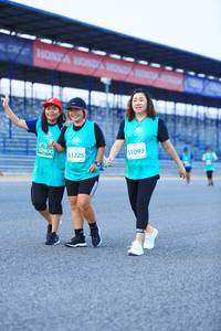 BIB: 51097, 50400, 51225
                            <button type="button" onclick="openModal(10505224)" class="btn btn-primary btn-sm float-right btn-popup" data-toggle="modal" data-target=".modal-high-quality">
                        <i class="fas fa-shopping-cart"></i> Add to Cart
                    </button>
                                            <button type="button" onclick="isThisMe(10505224, true)" class="btn btn-success btn-sm float-right btn-popup btn-isme hidden" data-toggle="tooltip" data-placement="bottom" title="นี่คือรูปของคุณใช่ไหม คลิกที่นี่เพื่อเอาเข้าอัลบั้ม">
                        <i class="fas fa-plus"></i> Add to album
                    </button>
                    <button type="button" onclick="isThisMe(10505224, false)" class="btn btn-warning btn-sm float-right btn-popup btn-isnotme hidden">
                        <i class="fas fa-ban"></i> Remove from album
                    </button>