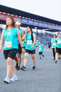 BIB: 52917, 1168
                            <button type="button" onclick="openModal(10489892)" class="btn btn-primary btn-sm float-right btn-popup" data-toggle="modal" data-target=".modal-high-quality">
                        <i class="fas fa-shopping-cart"></i> Add to Cart
                    </button>
                                            <button type="button" onclick="isThisMe(10489892, true)" class="btn btn-success btn-sm float-right btn-popup btn-isme hidden" data-toggle="tooltip" data-placement="bottom" title="นี่คือรูปของคุณใช่ไหม คลิกที่นี่เพื่อเอาเข้าอัลบั้ม">
                        <i class="fas fa-plus"></i> Add to album
                    </button>
                    <button type="button" onclick="isThisMe(10489892, false)" class="btn btn-warning btn-sm float-right btn-popup btn-isnotme hidden">
                        <i class="fas fa-ban"></i> Remove from album
                    </button>