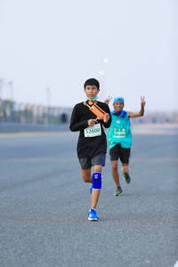 BIB: 52600, 1890
                            <button type="button" onclick="openModal(10446706)" class="btn btn-primary btn-sm float-right btn-popup" data-toggle="modal" data-target=".modal-high-quality">
                        <i class="fas fa-shopping-cart"></i> Add to Cart
                    </button>
                                            <button type="button" onclick="isThisMe(10446706, true)" class="btn btn-success btn-sm float-right btn-popup btn-isme hidden" data-toggle="tooltip" data-placement="bottom" title="นี่คือรูปของคุณใช่ไหม คลิกที่นี่เพื่อเอาเข้าอัลบั้ม">
                        <i class="fas fa-plus"></i> Add to album
                    </button>
                    <button type="button" onclick="isThisMe(10446706, false)" class="btn btn-warning btn-sm float-right btn-popup btn-isnotme hidden">
                        <i class="fas fa-ban"></i> Remove from album
                    </button>