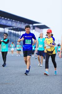 BIB: 51857, 5267, 1664
                            <button type="button" onclick="openModal(10495051)" class="btn btn-primary btn-sm float-right btn-popup" data-toggle="modal" data-target=".modal-high-quality">
                        <i class="fas fa-shopping-cart"></i> Add to Cart
                    </button>
                                            <button type="button" onclick="isThisMe(10495051, true)" class="btn btn-success btn-sm float-right btn-popup btn-isme hidden" data-toggle="tooltip" data-placement="bottom" title="นี่คือรูปของคุณใช่ไหม คลิกที่นี่เพื่อเอาเข้าอัลบั้ม">
                        <i class="fas fa-plus"></i> Add to album
                    </button>
                    <button type="button" onclick="isThisMe(10495051, false)" class="btn btn-warning btn-sm float-right btn-popup btn-isnotme hidden">
                        <i class="fas fa-ban"></i> Remove from album
                    </button>