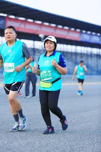 BIB: 53289, 51910
                            <button type="button" onclick="openModal(10502943)" class="btn btn-primary btn-sm float-right btn-popup" data-toggle="modal" data-target=".modal-high-quality">
                        <i class="fas fa-shopping-cart"></i> Add to Cart
                    </button>
                                            <button type="button" onclick="isThisMe(10502943, true)" class="btn btn-success btn-sm float-right btn-popup btn-isme hidden" data-toggle="tooltip" data-placement="bottom" title="นี่คือรูปของคุณใช่ไหม คลิกที่นี่เพื่อเอาเข้าอัลบั้ม">
                        <i class="fas fa-plus"></i> Add to album
                    </button>
                    <button type="button" onclick="isThisMe(10502943, false)" class="btn btn-warning btn-sm float-right btn-popup btn-isnotme hidden">
                        <i class="fas fa-ban"></i> Remove from album
                    </button>