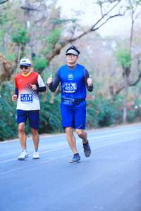 BIB: 2553, 42311
                            <button type="button" onclick="openModal(12133701)" class="btn btn-primary btn-sm float-right btn-popup" data-toggle="modal" data-target=".modal-high-quality">
                        <i class="fas fa-shopping-cart"></i> Add to Cart
                    </button>
                                            <button type="button" onclick="isThisMe(12133701, true)" class="btn btn-success btn-sm float-right btn-popup btn-isme hidden" data-toggle="tooltip" data-placement="bottom" title="นี่คือรูปของคุณใช่ไหม คลิกที่นี่เพื่อเอาเข้าอัลบั้ม">
                        <i class="fas fa-plus"></i> Add to album
                    </button>
                    <button type="button" onclick="isThisMe(12133701, false)" class="btn btn-warning btn-sm float-right btn-popup btn-isnotme hidden">
                        <i class="fas fa-ban"></i> Remove from album
                    </button>