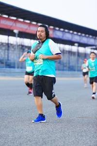 BIB: 50426
                            <button type="button" onclick="openModal(10483999)" class="btn btn-primary btn-sm float-right btn-popup" data-toggle="modal" data-target=".modal-high-quality">
                        <i class="fas fa-shopping-cart"></i> Add to Cart
                    </button>
                                            <button type="button" onclick="isThisMe(10483999, true)" class="btn btn-success btn-sm float-right btn-popup btn-isme hidden" data-toggle="tooltip" data-placement="bottom" title="นี่คือรูปของคุณใช่ไหม คลิกที่นี่เพื่อเอาเข้าอัลบั้ม">
                        <i class="fas fa-plus"></i> Add to album
                    </button>
                    <button type="button" onclick="isThisMe(10483999, false)" class="btn btn-warning btn-sm float-right btn-popup btn-isnotme hidden">
                        <i class="fas fa-ban"></i> Remove from album
                    </button>