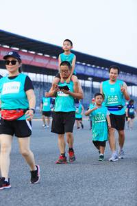 BIB: 5080, 52029, 51511
                            <button type="button" onclick="openModal(10496959)" class="btn btn-primary btn-sm float-right btn-popup" data-toggle="modal" data-target=".modal-high-quality">
                        <i class="fas fa-shopping-cart"></i> Add to Cart
                    </button>
                                            <button type="button" onclick="isThisMe(10496959, true)" class="btn btn-success btn-sm float-right btn-popup btn-isme hidden" data-toggle="tooltip" data-placement="bottom" title="นี่คือรูปของคุณใช่ไหม คลิกที่นี่เพื่อเอาเข้าอัลบั้ม">
                        <i class="fas fa-plus"></i> Add to album
                    </button>
                    <button type="button" onclick="isThisMe(10496959, false)" class="btn btn-warning btn-sm float-right btn-popup btn-isnotme hidden">
                        <i class="fas fa-ban"></i> Remove from album
                    </button>