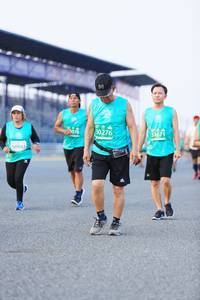 BIB: 50276, 51671, 50942
                            <button type="button" onclick="openModal(10475015)" class="btn btn-primary btn-sm float-right btn-popup" data-toggle="modal" data-target=".modal-high-quality">
                        <i class="fas fa-shopping-cart"></i> Add to Cart
                    </button>
                                            <button type="button" onclick="isThisMe(10475015, true)" class="btn btn-success btn-sm float-right btn-popup btn-isme hidden" data-toggle="tooltip" data-placement="bottom" title="นี่คือรูปของคุณใช่ไหม คลิกที่นี่เพื่อเอาเข้าอัลบั้ม">
                        <i class="fas fa-plus"></i> Add to album
                    </button>
                    <button type="button" onclick="isThisMe(10475015, false)" class="btn btn-warning btn-sm float-right btn-popup btn-isnotme hidden">
                        <i class="fas fa-ban"></i> Remove from album
                    </button>