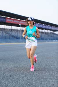 BIB: 50607
                            <button type="button" onclick="openModal(10452311)" class="btn btn-primary btn-sm float-right btn-popup" data-toggle="modal" data-target=".modal-high-quality">
                        <i class="fas fa-shopping-cart"></i> Add to Cart
                    </button>
                                            <button type="button" onclick="isThisMe(10452311, true)" class="btn btn-success btn-sm float-right btn-popup btn-isme hidden" data-toggle="tooltip" data-placement="bottom" title="นี่คือรูปของคุณใช่ไหม คลิกที่นี่เพื่อเอาเข้าอัลบั้ม">
                        <i class="fas fa-plus"></i> Add to album
                    </button>
                    <button type="button" onclick="isThisMe(10452311, false)" class="btn btn-warning btn-sm float-right btn-popup btn-isnotme hidden">
                        <i class="fas fa-ban"></i> Remove from album
                    </button>