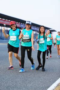 BIB: 52294, 52757, 52227
                            <button type="button" onclick="openModal(10485500)" class="btn btn-primary btn-sm float-right btn-popup" data-toggle="modal" data-target=".modal-high-quality">
                        <i class="fas fa-shopping-cart"></i> Add to Cart
                    </button>
                                            <button type="button" onclick="isThisMe(10485500, true)" class="btn btn-success btn-sm float-right btn-popup btn-isme hidden" data-toggle="tooltip" data-placement="bottom" title="นี่คือรูปของคุณใช่ไหม คลิกที่นี่เพื่อเอาเข้าอัลบั้ม">
                        <i class="fas fa-plus"></i> Add to album
                    </button>
                    <button type="button" onclick="isThisMe(10485500, false)" class="btn btn-warning btn-sm float-right btn-popup btn-isnotme hidden">
                        <i class="fas fa-ban"></i> Remove from album
                    </button>