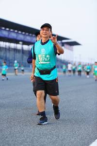 BIB: 51767
                            <button type="button" onclick="openModal(10489977)" class="btn btn-primary btn-sm float-right btn-popup" data-toggle="modal" data-target=".modal-high-quality">
                        <i class="fas fa-shopping-cart"></i> Add to Cart
                    </button>
                                            <button type="button" onclick="isThisMe(10489977, true)" class="btn btn-success btn-sm float-right btn-popup btn-isme hidden" data-toggle="tooltip" data-placement="bottom" title="นี่คือรูปของคุณใช่ไหม คลิกที่นี่เพื่อเอาเข้าอัลบั้ม">
                        <i class="fas fa-plus"></i> Add to album
                    </button>
                    <button type="button" onclick="isThisMe(10489977, false)" class="btn btn-warning btn-sm float-right btn-popup btn-isnotme hidden">
                        <i class="fas fa-ban"></i> Remove from album
                    </button>