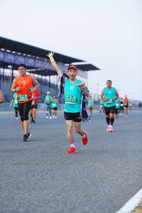 BIB: 52078, 51731
                            <button type="button" onclick="openModal(10476072)" class="btn btn-primary btn-sm float-right btn-popup" data-toggle="modal" data-target=".modal-high-quality">
                        <i class="fas fa-shopping-cart"></i> Add to Cart
                    </button>
                                            <button type="button" onclick="isThisMe(10476072, true)" class="btn btn-success btn-sm float-right btn-popup btn-isme hidden" data-toggle="tooltip" data-placement="bottom" title="นี่คือรูปของคุณใช่ไหม คลิกที่นี่เพื่อเอาเข้าอัลบั้ม">
                        <i class="fas fa-plus"></i> Add to album
                    </button>
                    <button type="button" onclick="isThisMe(10476072, false)" class="btn btn-warning btn-sm float-right btn-popup btn-isnotme hidden">
                        <i class="fas fa-ban"></i> Remove from album
                    </button>