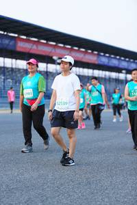 BIB: 516, 52903, 52539
                            <button type="button" onclick="openModal(10493044)" class="btn btn-primary btn-sm float-right btn-popup" data-toggle="modal" data-target=".modal-high-quality">
                        <i class="fas fa-shopping-cart"></i> Add to Cart
                    </button>
                                            <button type="button" onclick="isThisMe(10493044, true)" class="btn btn-success btn-sm float-right btn-popup btn-isme hidden" data-toggle="tooltip" data-placement="bottom" title="นี่คือรูปของคุณใช่ไหม คลิกที่นี่เพื่อเอาเข้าอัลบั้ม">
                        <i class="fas fa-plus"></i> Add to album
                    </button>
                    <button type="button" onclick="isThisMe(10493044, false)" class="btn btn-warning btn-sm float-right btn-popup btn-isnotme hidden">
                        <i class="fas fa-ban"></i> Remove from album
                    </button>